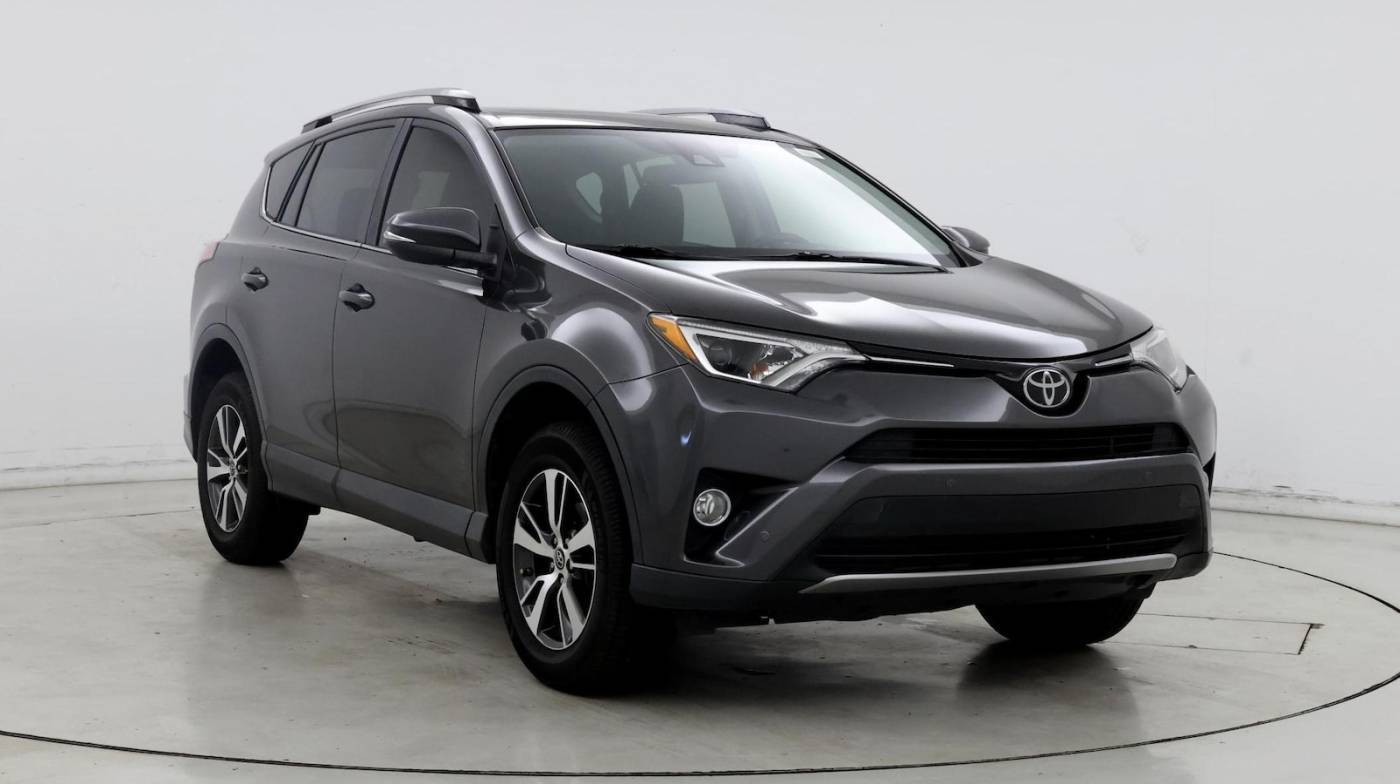 2017 Toyota RAV4 XLE — SUV — 62,591 mi — Gainesville, GA