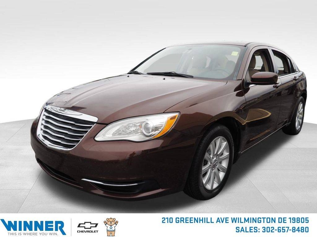 2013 Chrysler 200 Touring — Sedan — 117,849 mi — Wilmington, DE