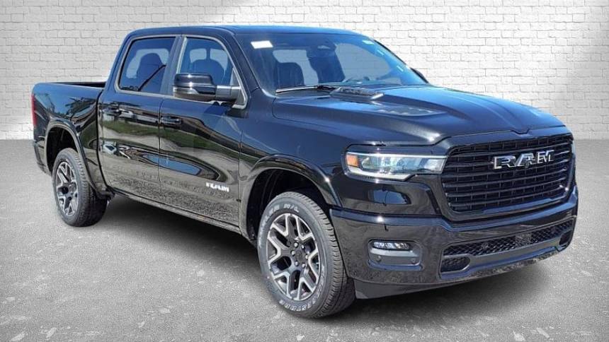 2025 Ram 1500 Laramie — Pickup Truck — 34,020 mi — Lockport, IL