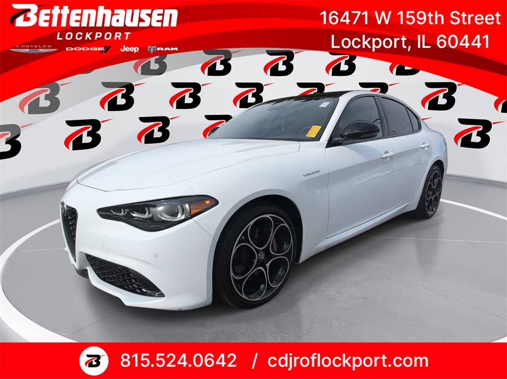 2024 Alfa Romeo Giulia Veloce — Sedan — 18,339 mi — Lockport, IL