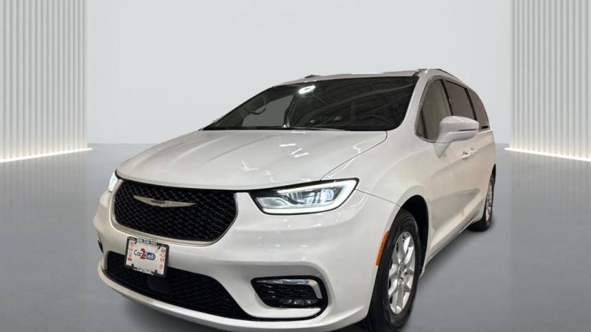 2022 Chrysler Pacifica Touring L — Minivan — 57,580 mi — East Windsor, NJ