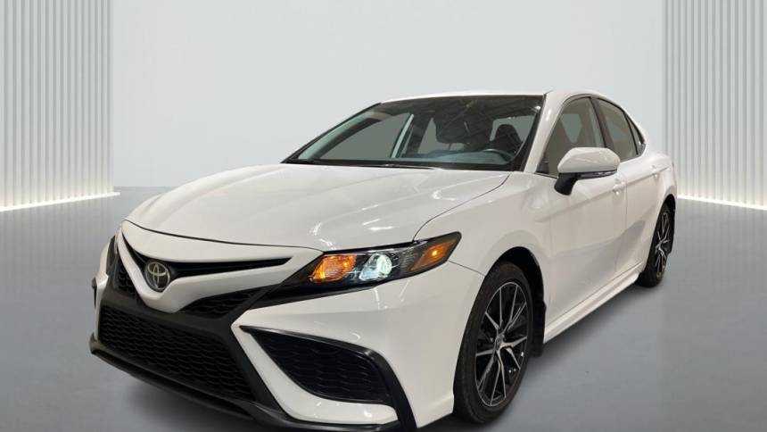 2024 Toyota Camry SE — Sedan — 31,480 mi — East Windsor, NJ