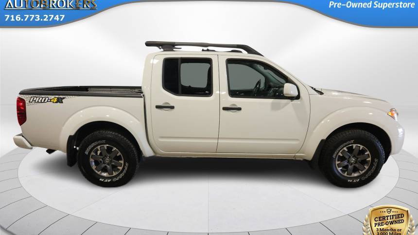 2019 nissan frontier pro 4x white