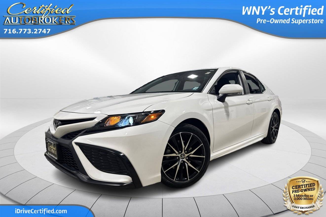2023 Toyota Camry SE — Sedan — 15,618 mi — Grand Island, NY