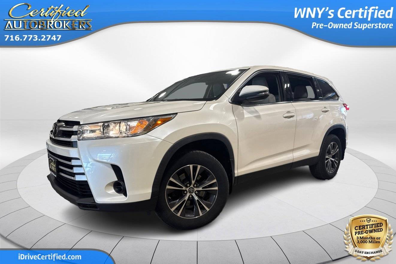 2019 Toyota Highlander LE V6 — SUV — 41,874 mi — Grand Island, NY