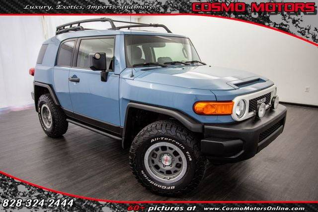 2014 Toyota FJ Cruiser Base — SUV — 58,384 mi — Hickory, NC