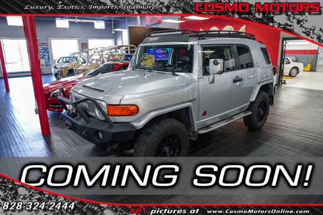 2008 Toyota FJ Cruiser Base