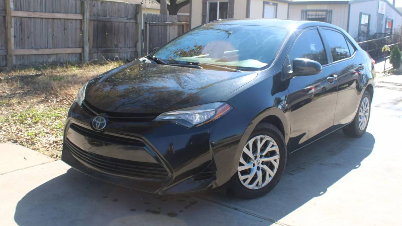 2017 Toyota Corolla LE — Sedan — 124,321 mi — Houston, TX