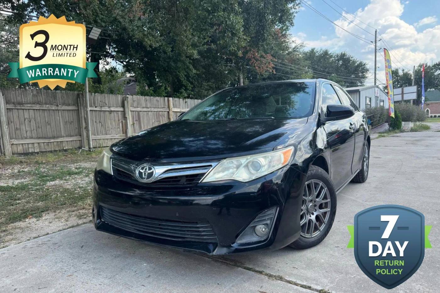 2012 Toyota Camry LE — Sedan — 113,534 mi — Houston, TX