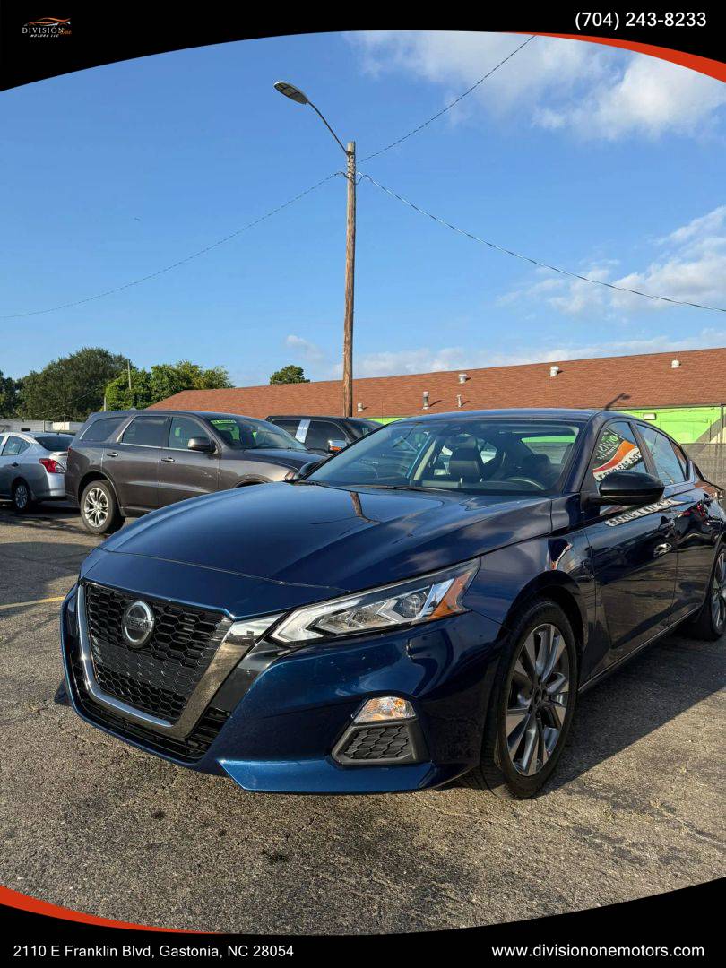 2022 Nissan Altima SR — Sedan — 16,558 mi — Gastonia, NC