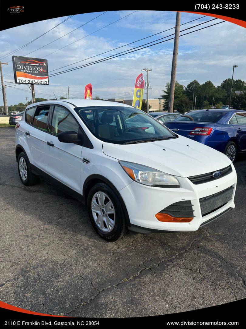 2014 Ford Escape S