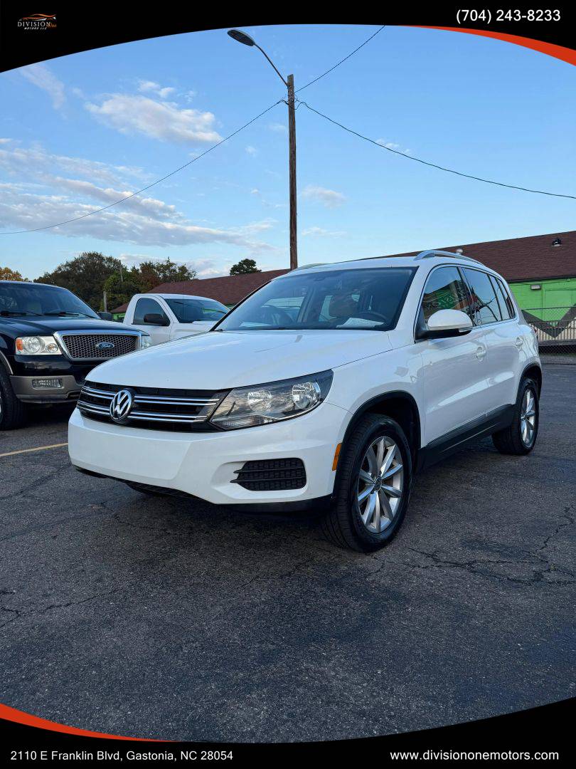 2017 Volkswagen Tiguan 2.0T Wolfsburg Edition