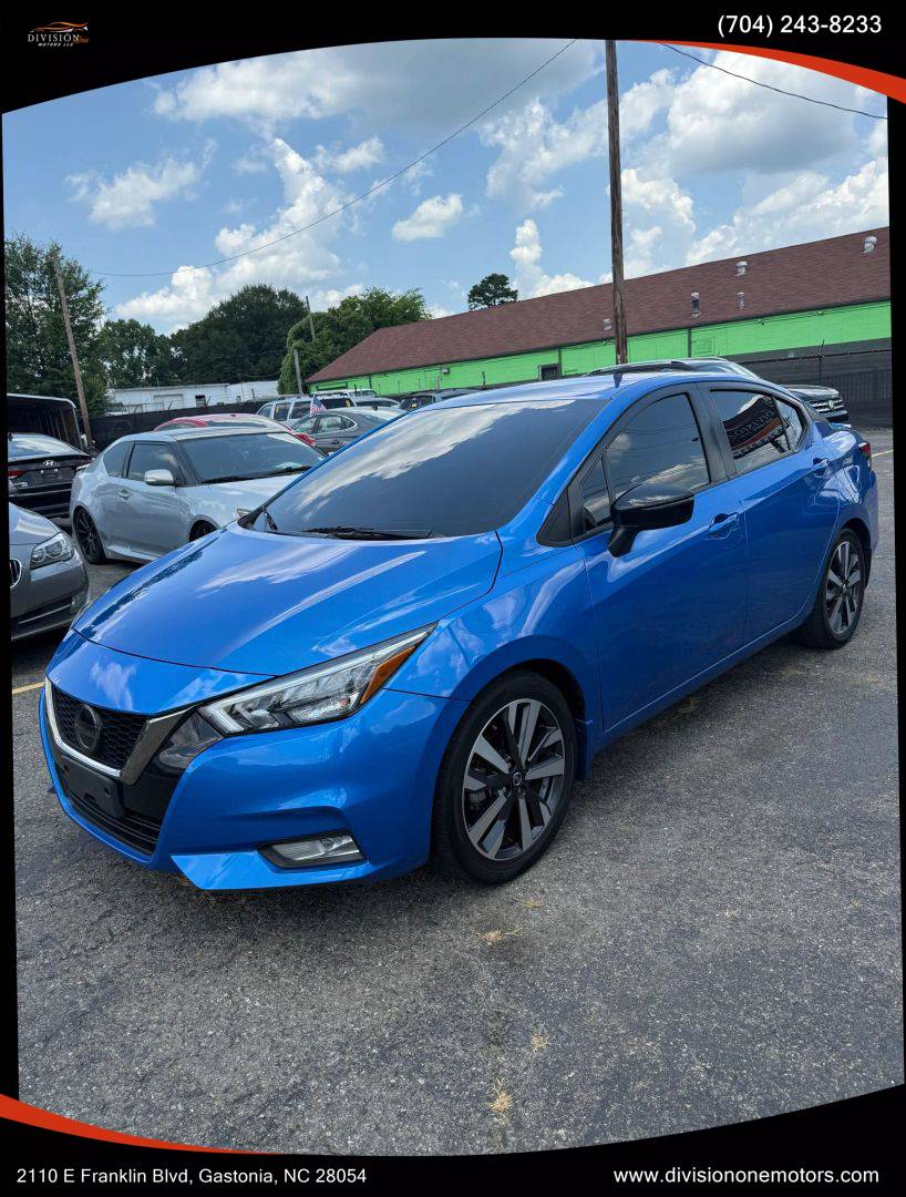 2021 Nissan Versa SR