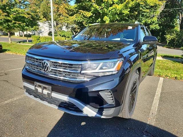 2022 Volkswagen Atlas Cross Sport SE with Technology — SUV — 45,301 mi — St. Louis, MO