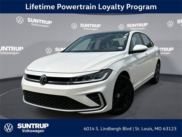 2025 Volkswagen Jetta SE — Sedan — 10,259 mi — St. Louis, MO