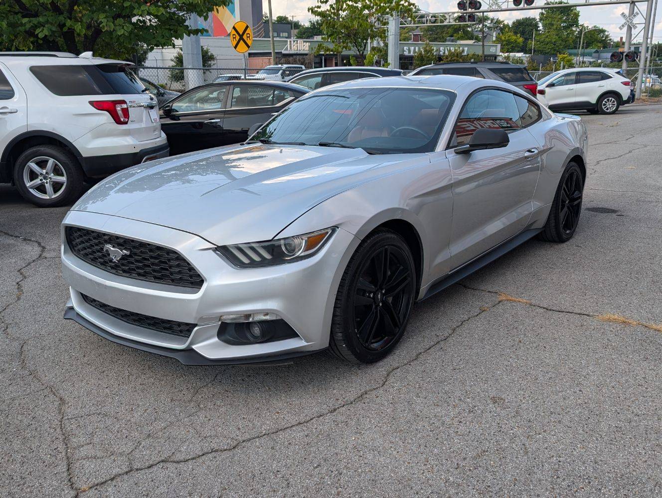 2015 Ford Mustang EcoBoost — Coupe — 71,743 mi — Nashville, TN
