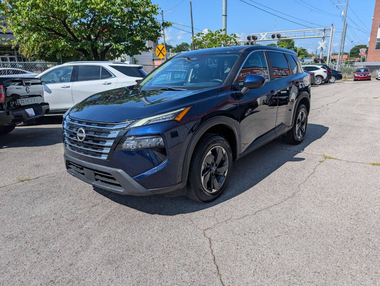 2024 Nissan Rogue SV — SUV — 27,379 mi — Nashville, TN