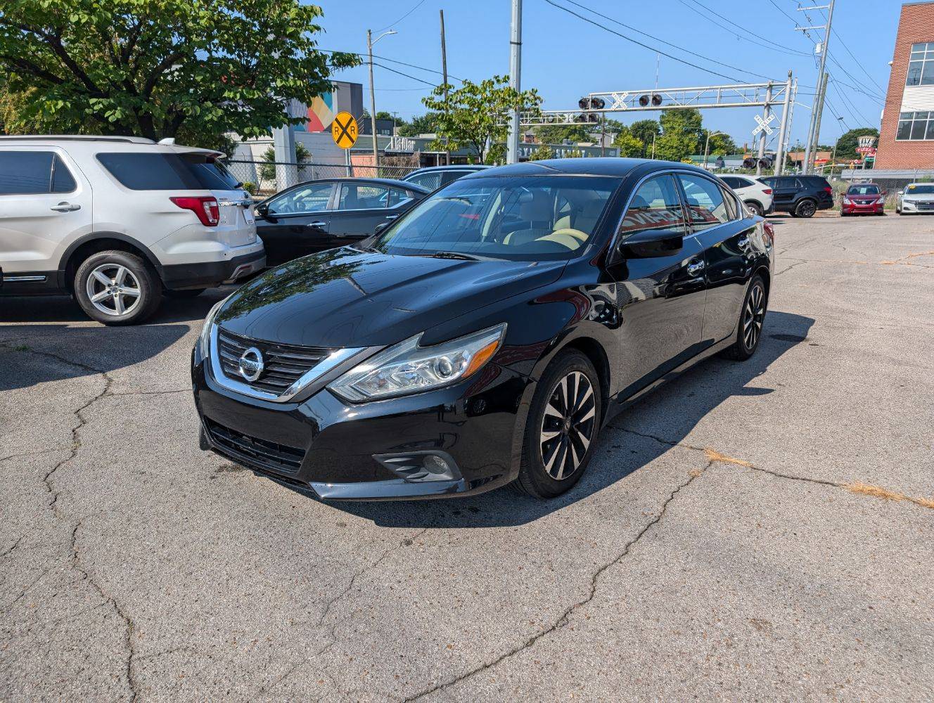 2017 Nissan Altima 2.5 SV — Sedan — 116,413 mi — Nashville, TN