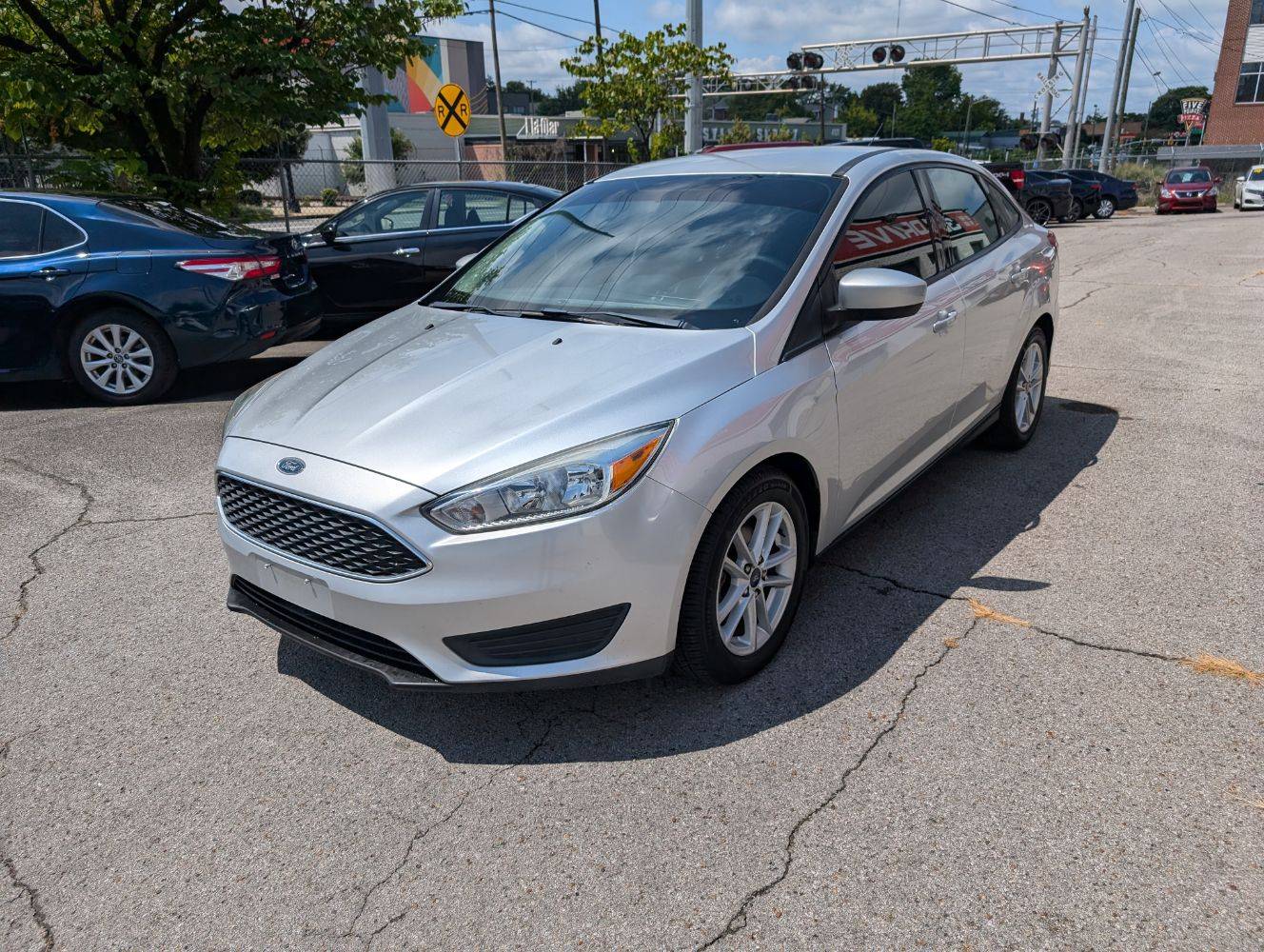 2018 Ford Focus SE — Sedan — 70,164 mi — Nashville, TN