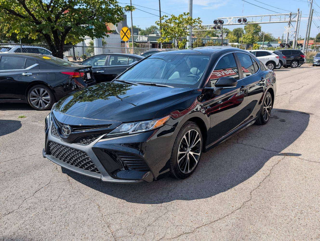 2018 Toyota Camry SE — Sedan — 125,917 mi — Nashville, TN