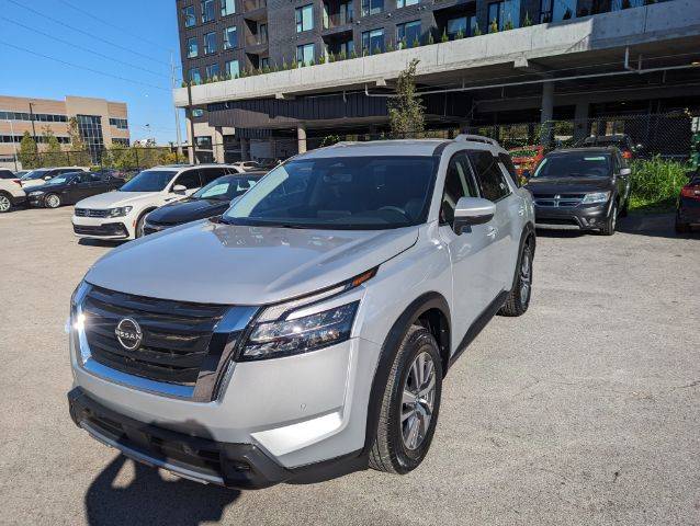 2023 Nissan Pathfinder SL — SUV — 14,294 mi — Nashville, TN