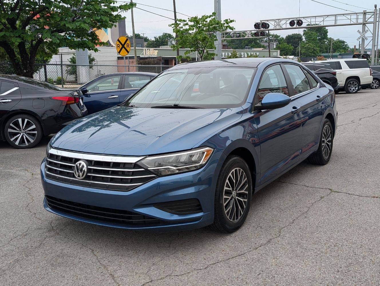 2019 Volkswagen Jetta SE — Sedan — 101,852 mi — Nashville, TN