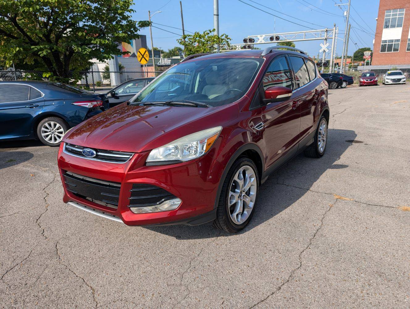 2014 Ford Escape Titanium — SUV — 132,285 mi — Nashville, TN