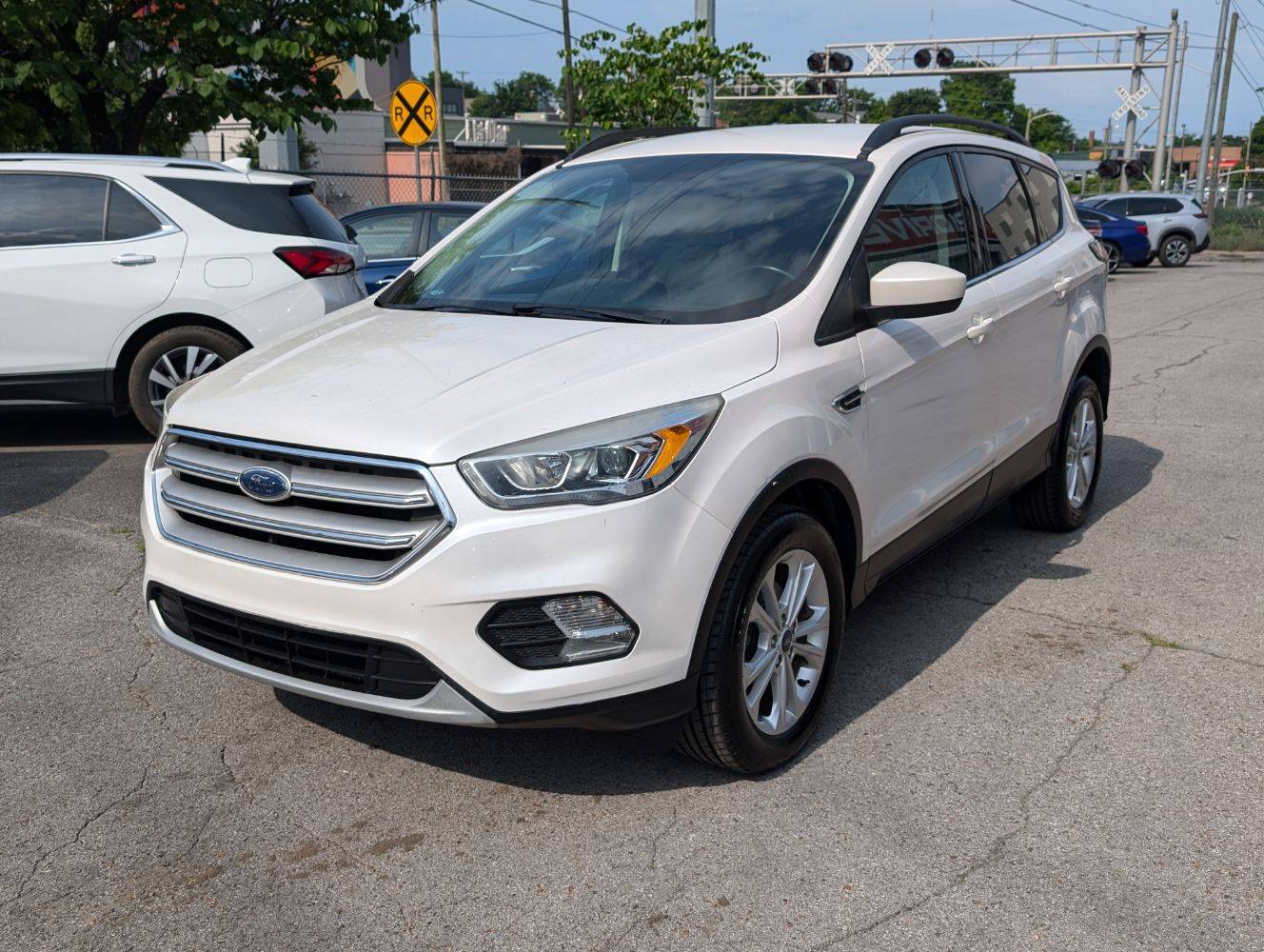 2018 Ford Escape SEL — SUV — 83,318 mi — Nashville, TN