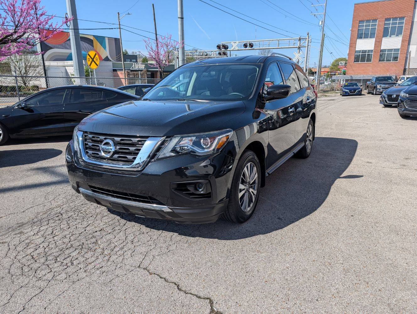 2020 Nissan Pathfinder S — SUV — 47,616 mi — Nashville, TN