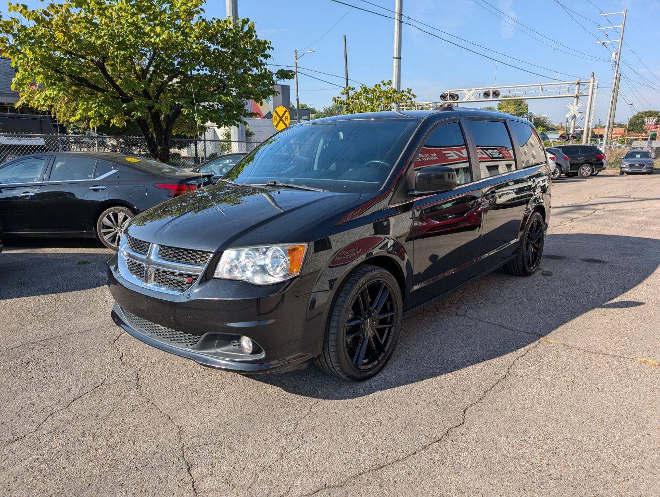 2019 Dodge Grand Caravan SXT — Minivan — 118,864 mi — Nashville, TN