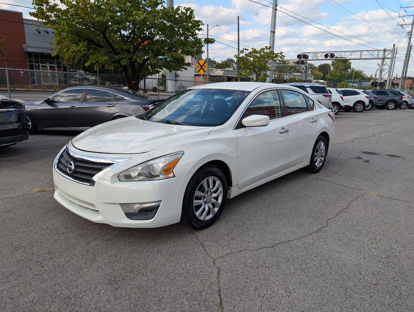 2015 Nissan Altima 2.5 S — Sedan — 176,685 mi — Nashville, TN