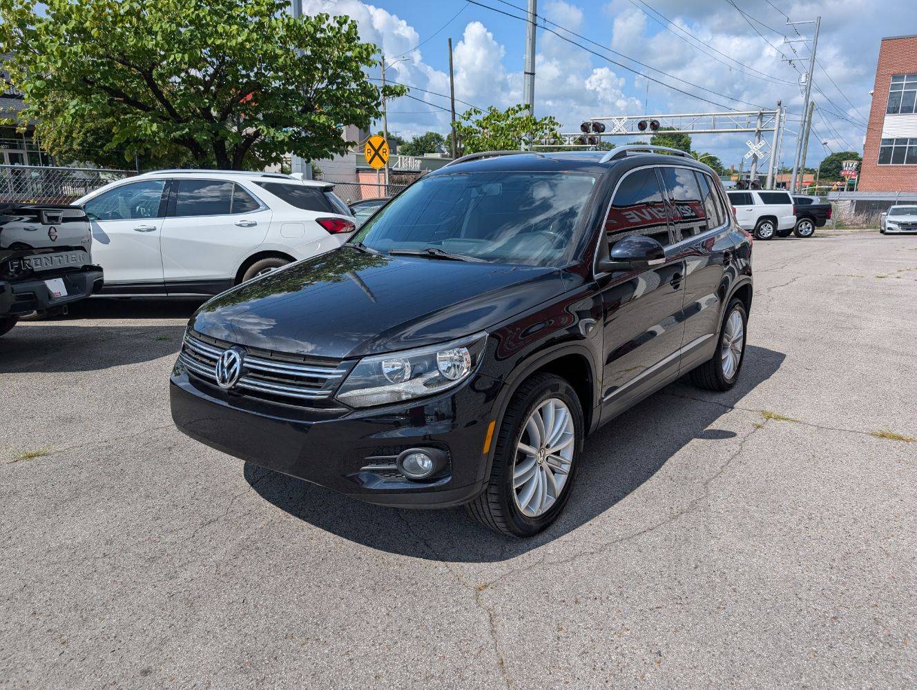 2015 Volkswagen Tiguan SE — SUV — 122,203 mi — Nashville, TN