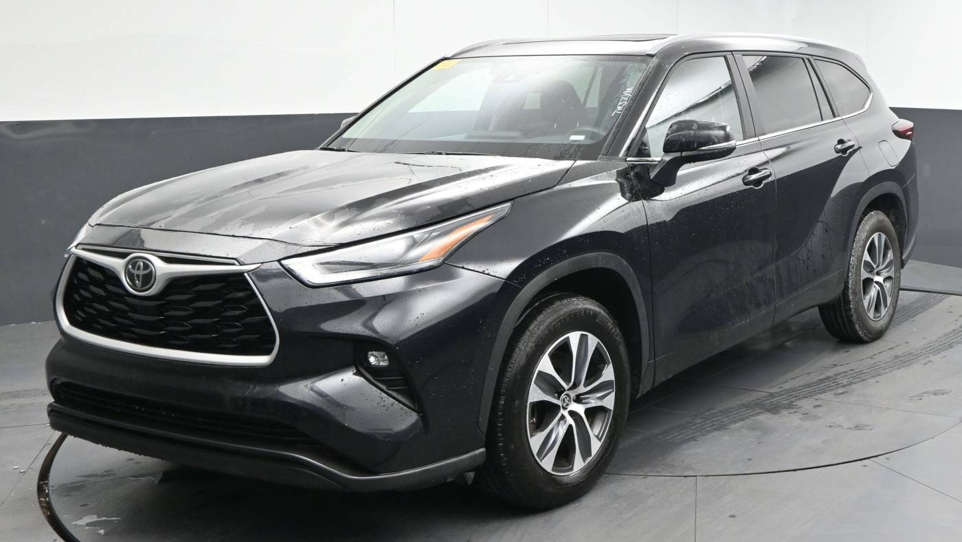 2024 Toyota Highlander LE — SUV — 31,781 mi — Greenville, SC