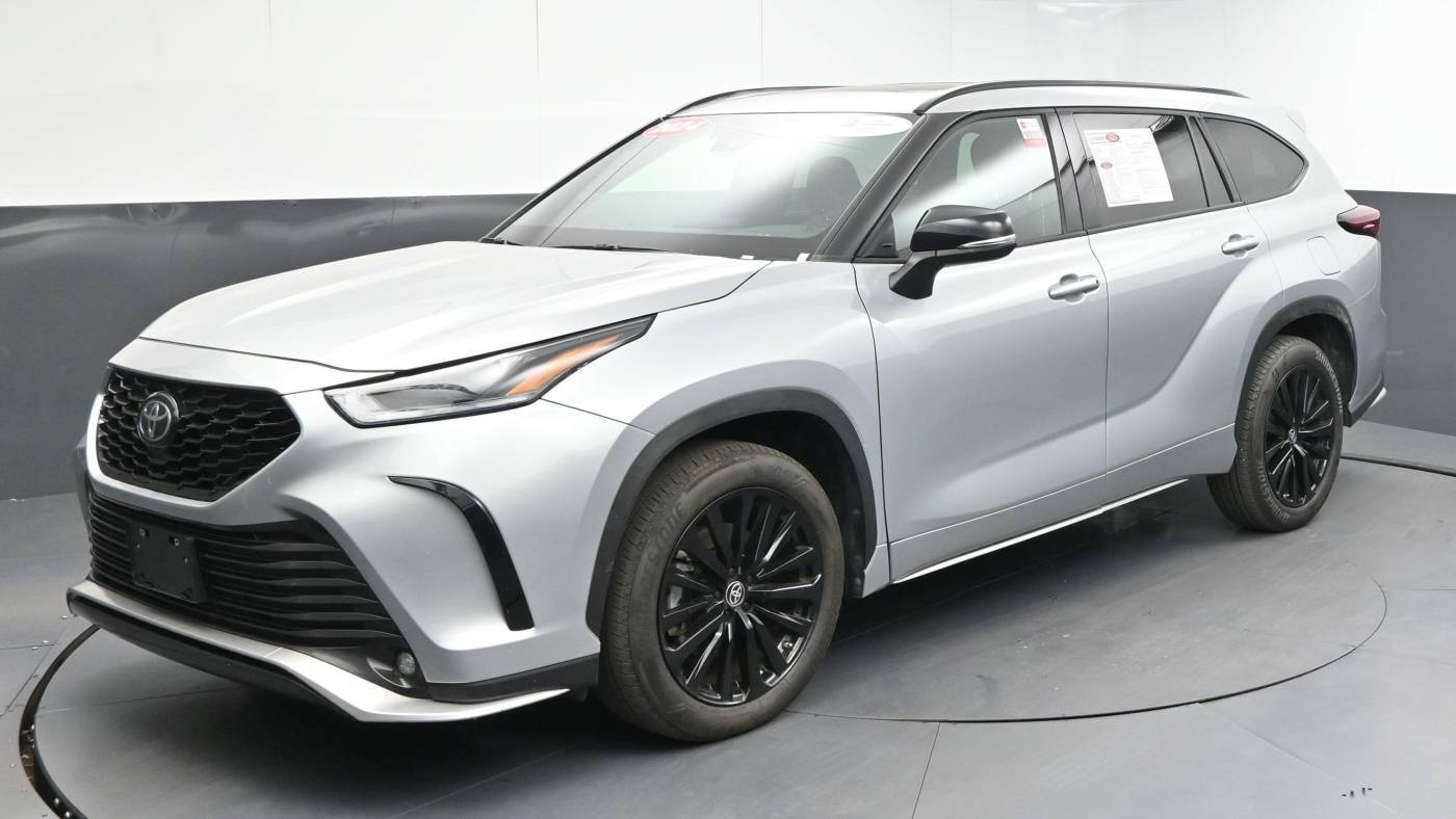 2024 Toyota Highlander LE — SUV — 23,974 mi — Greenville, SC