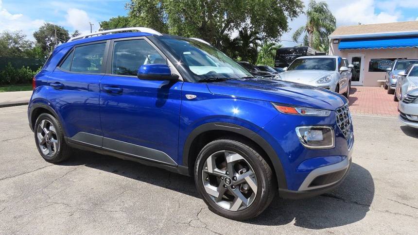 2023 Hyundai Venue SEL — SUV — 18,734 mi — Pompano Beach, FL