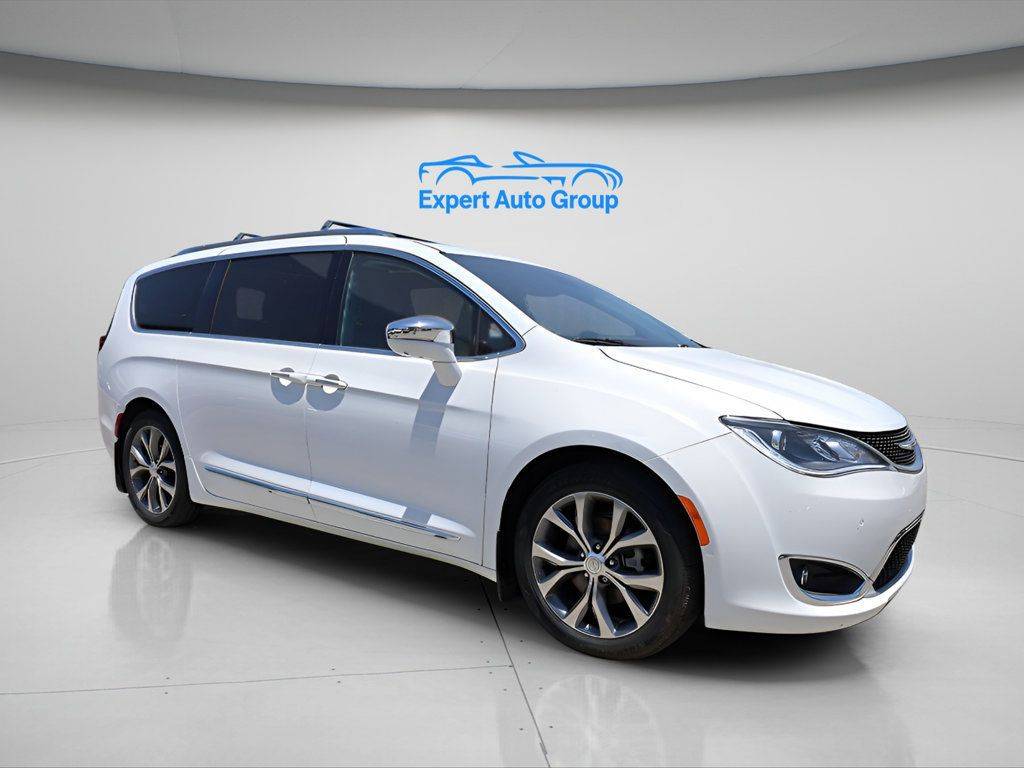 2018 Chrysler Pacifica Limited — Minivan — 102,371 mi — Pompano Beach, FL