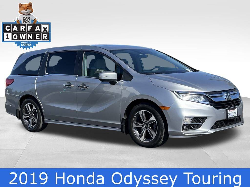 2019 Honda Odyssey Touring — Minivan — 38,260 mi — Lancaster, CA