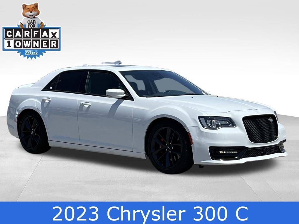 2023 Chrysler 300 C — Sedan — 13,685 mi — Lancaster, CA