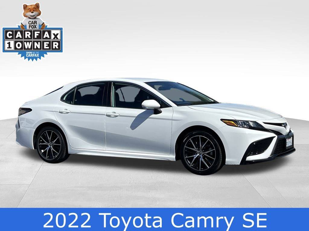 2022 Toyota Camry SE — Sedan — 32,473 mi — Lancaster, CA