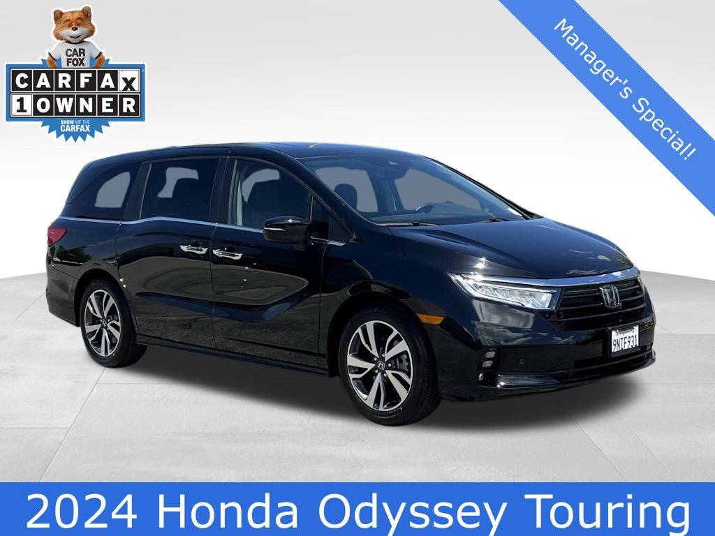 2024 Honda Odyssey Touring — Minivan — 8,891 mi — Lancaster, CA