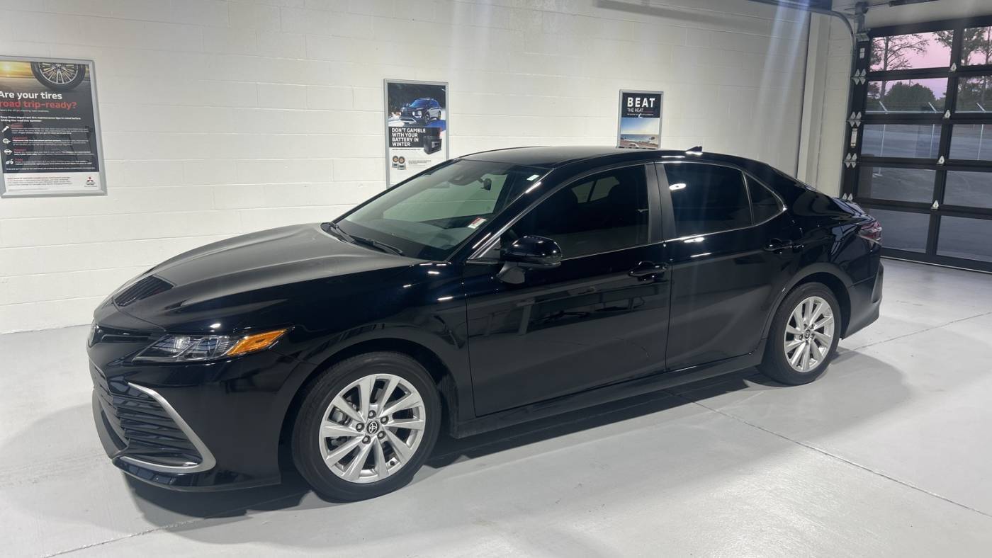 2024 Toyota Camry LE — Sedan — 34,095 mi — Nashville, TN
