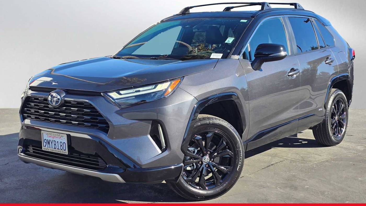 2024 Toyota RAV4 Hybrid XSE — SUV — 4,606 mi — Redwood City, CA