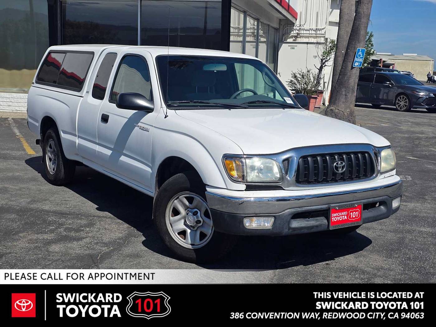 2004 Toyota Tacoma Base