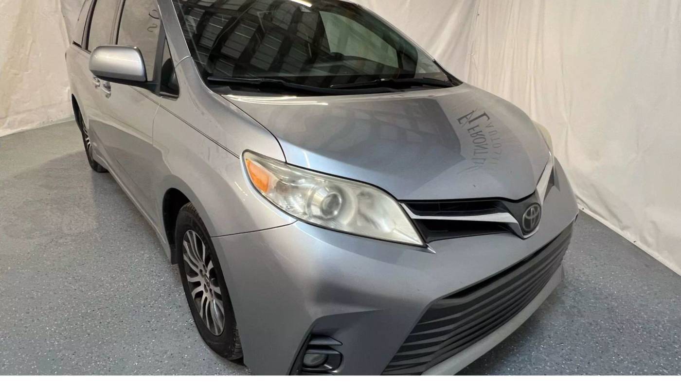 2018 Toyota Sienna Limited Premium — Minivan — 100,870 mi — Corinth, MS