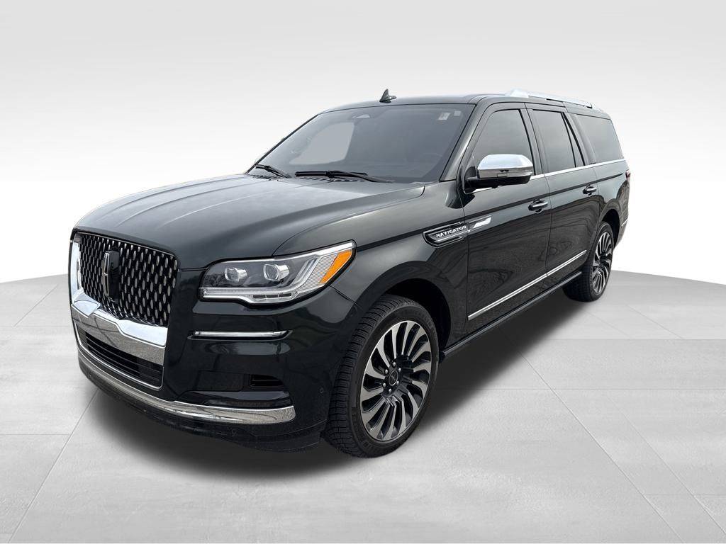 2022 Lincoln Navigator Black Label — SUV — 35,740 mi — Akron, OH