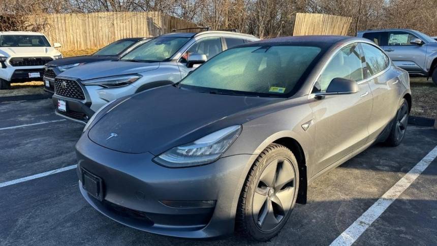 2018 Tesla Model 3 Long Range — Sedan — 60,804 mi — St. Louis, MO