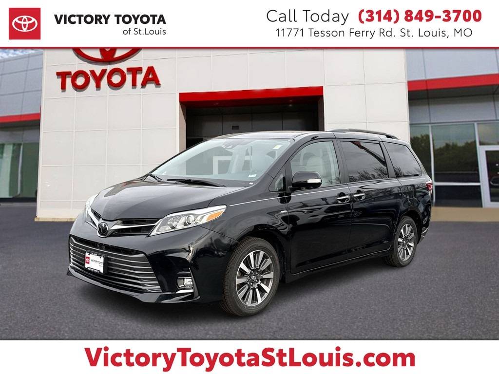 2018 Toyota Sienna XLE — Minivan — 59,484 mi — St. Louis, MO