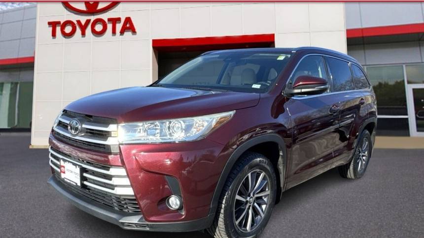 2018 Toyota Highlander SE V6 — SUV — 74,566 mi — St. Louis, MO