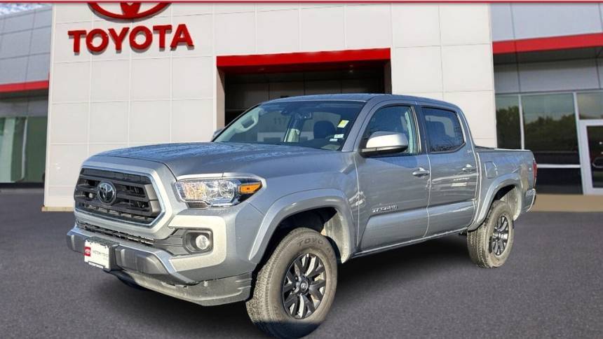2023 Toyota Tacoma SR5 — Pickup Truck — 31,824 mi — St. Louis, MO