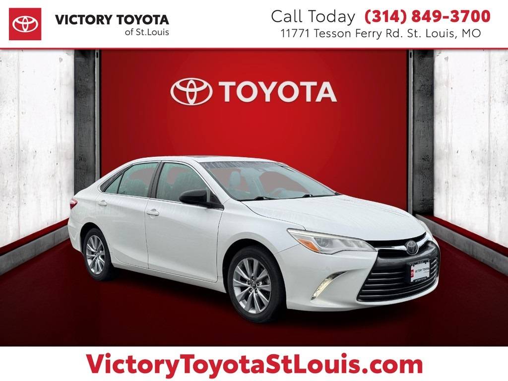 2017 Toyota Camry XLE V6 — Sedan — 66,058 mi — St. Louis, MO